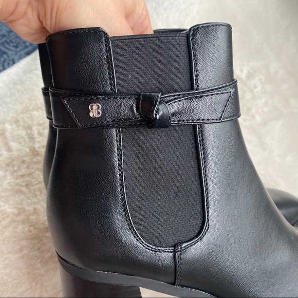 🖤 BANDOLINO BLACK FAUX LEATHER BOOTIES! - Picture 8 of 16